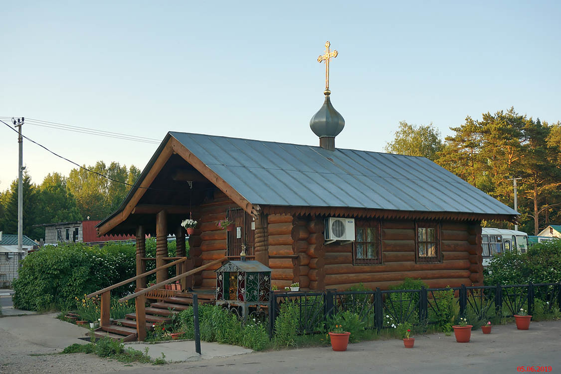 Дмитрово-Черкассы. Часовня иконы Божией Матери 