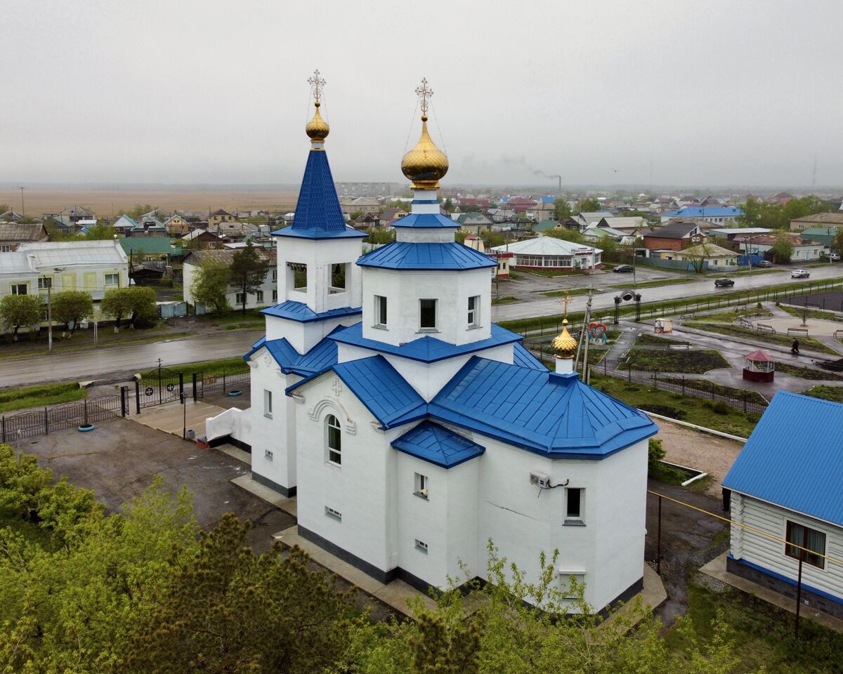 Церковь Покрова Пресвятой Богородицы, Татарск (Татарский район, Новосибирская область). фасады, Вид с ЮВ