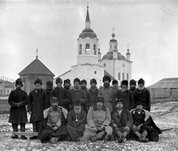 Троицкий мужской монастырь. Церковь Троицы Живоначальной, Туруханск (Туруханский район, Красноярский край). архивная фотография, Дореволюционное фото