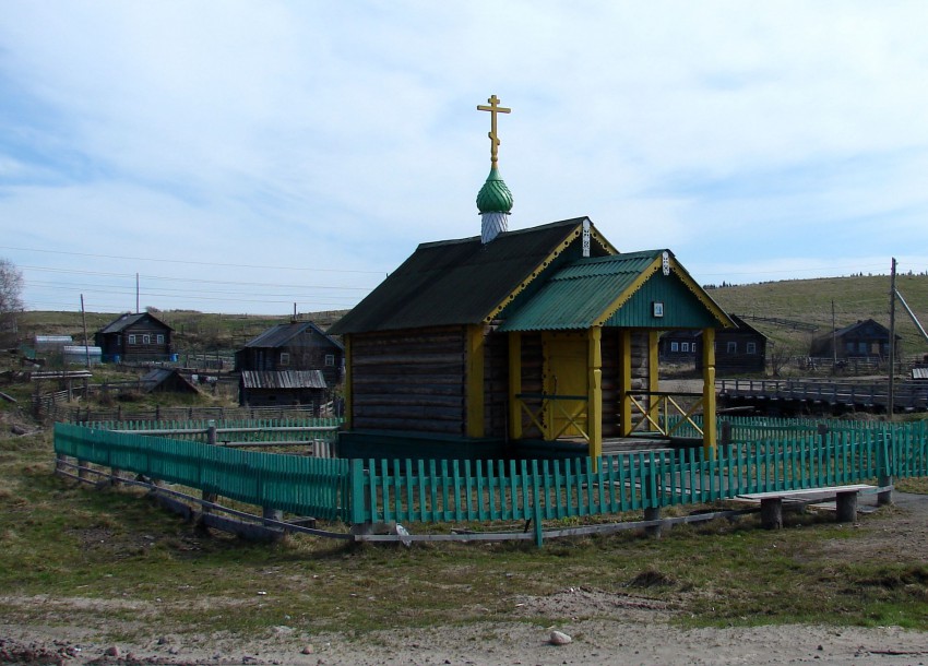 Кянда. Часовня Петра и Павла. фасады, Часовня Петра и Павла в Кянде.
Деревянная одноглавая клетская часовня, построенная в 2006-2008 на месте утраченных церквей.
Дата основания-2006 год.
Дата постройки 2006-2008гг.
