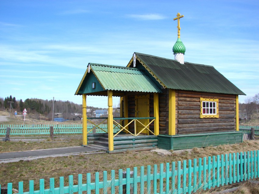 Часовня Петра и Павла, Кянда (Онежский район, Архангельская область). фасады, Часовня Петра и Павла в Кянде.
Деревянная одноглавая клетская часовня, построенная в 2006-2008 на месте утраченных церквей.
Дата основания-2006 год.
Дата постройки 2006-2008гг.
