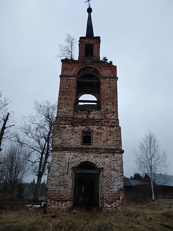 Дуброва. Церковь Димитрия Солунского. архитектурные детали