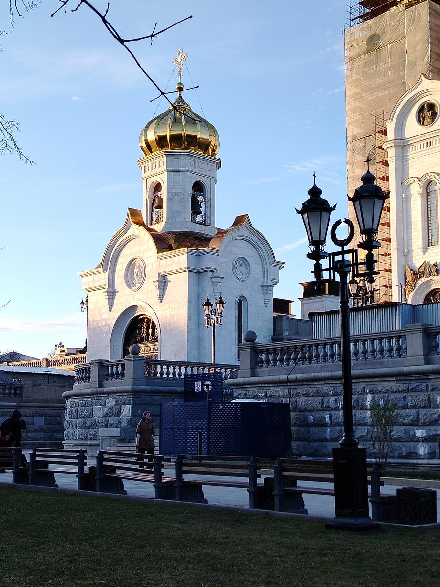 Вид с Соймоновского проезда, фасады. Церковь Преображения Господня в комплексе храма Христа Спасителя, Хамовники (Центральный административный округ (ЦАО), г. Москва)