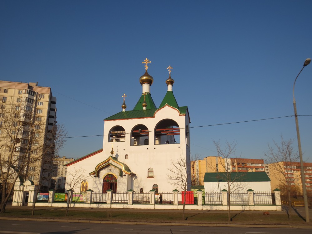 Новокосино. Церковь Всех Святых, в земле Российской просиявших в Новокосине. фасады