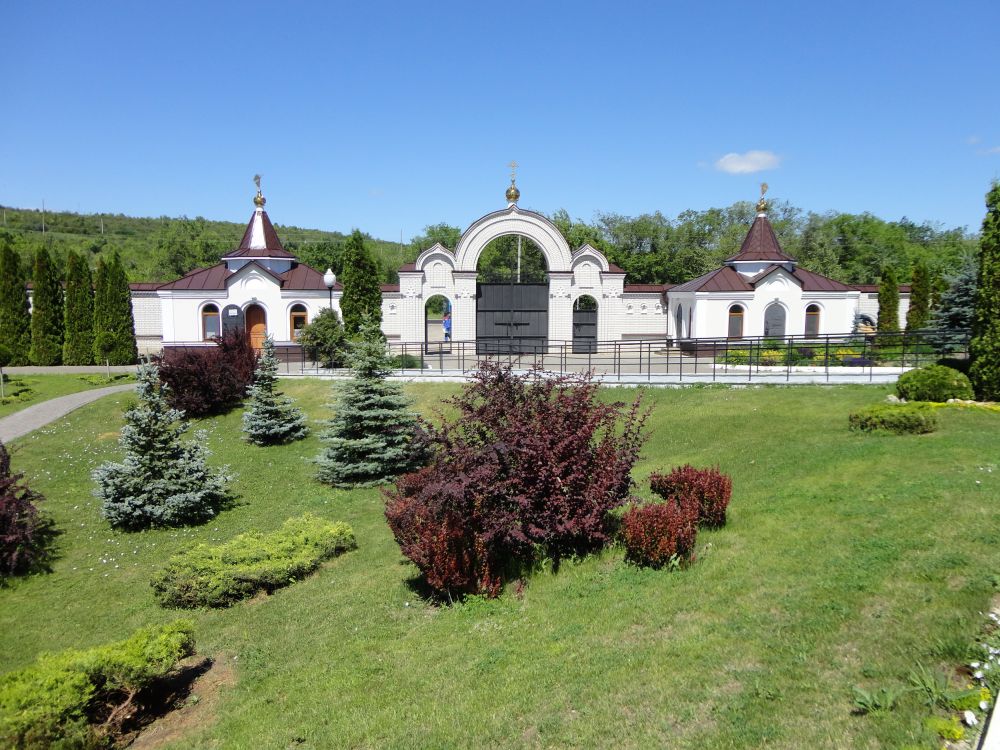 Иоанновский женский монастырь, Алексеевка (Хвалынский район, Саратовская область). фасады