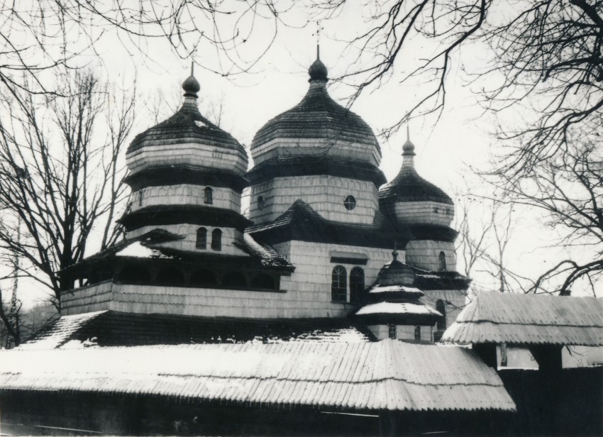 Церковь Георгия Победоносца, Дрогобыч (Дрогобычский район, Украина, Львовская область). фасады