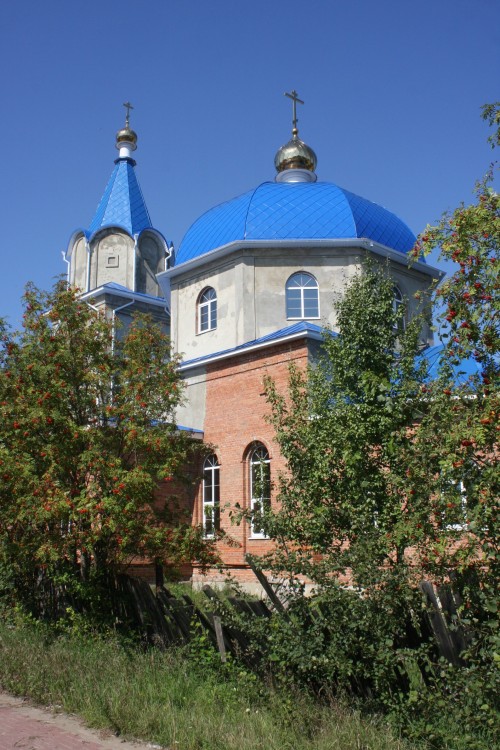 Церковь Луки Крымского, Киров (Кировский район, Калужская область). фасады
