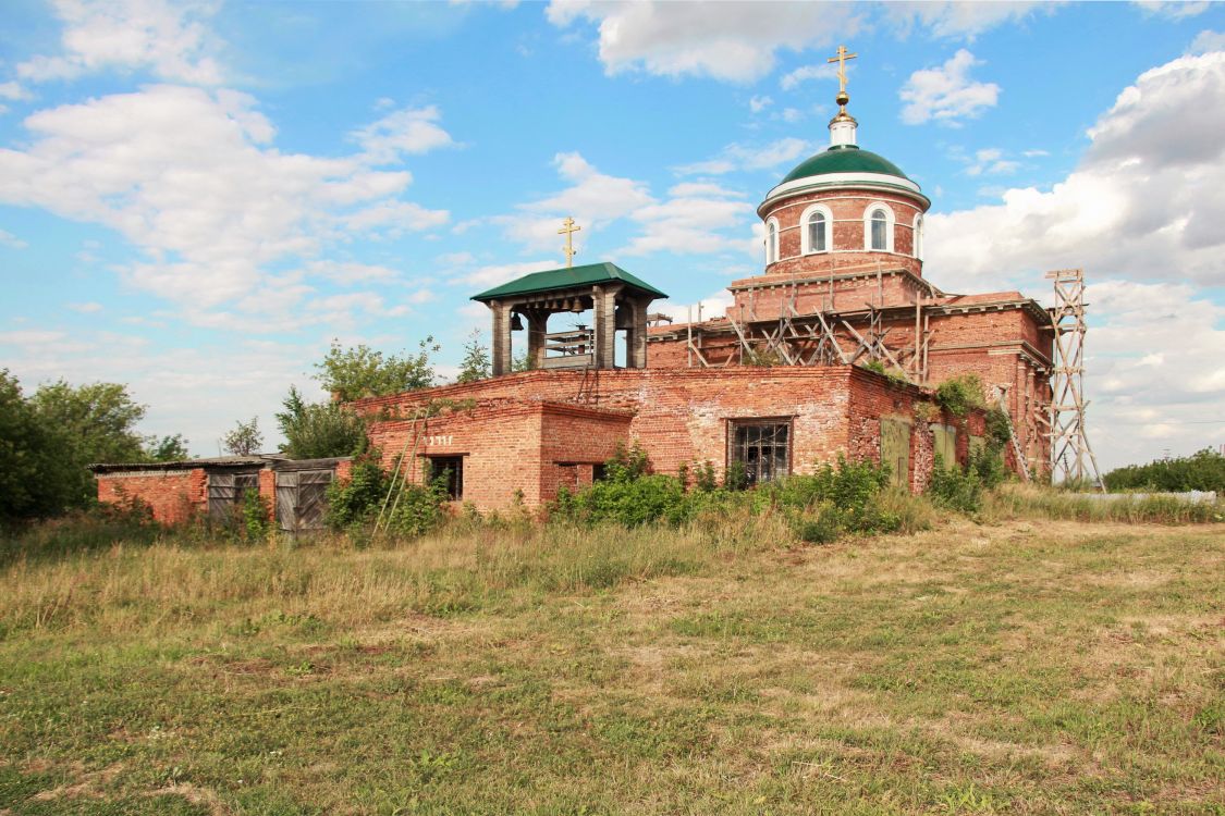 Никитское. Церковь Троицы Живоначальной. фасады