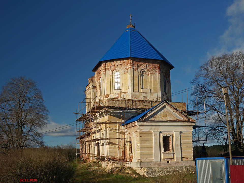 Церковь Смоленской иконы Божией Матери, Пятница-Плот (погост Пятницкий на Плоту) (Торжокский район и г. Торжок, Тверская область). фасады