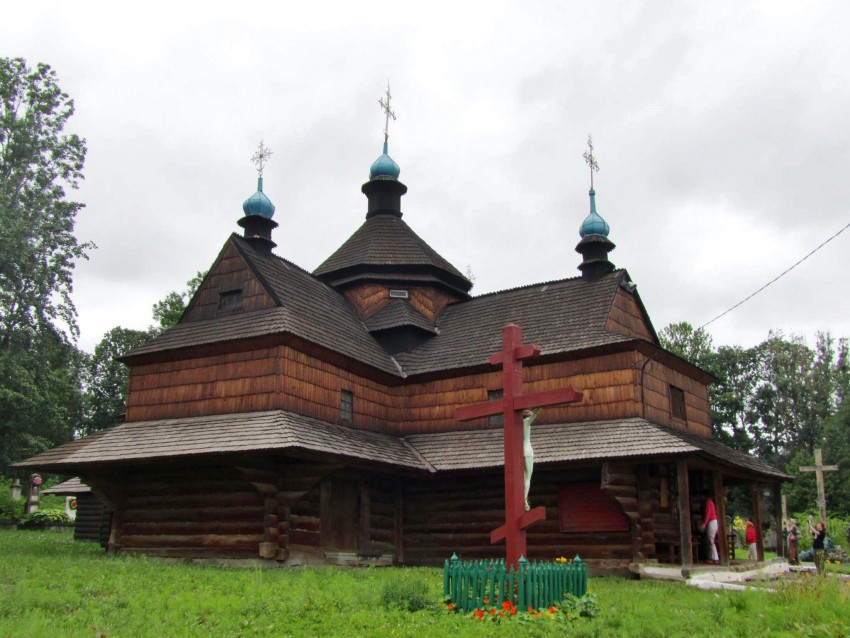 Коломыя. Церковь Благовещения Пресвятой Богородицы. фасады, вид с юго-запада