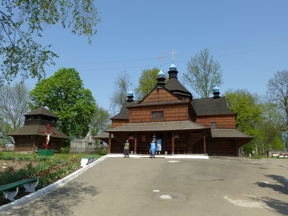 Коломыя. Церковь Благовещения Пресвятой Богородицы. фасады