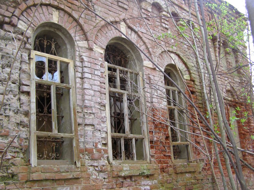 Церковь Усекновения главы Иоанна Предтечи, Знаменское (Островский район, Костромская область). архитектурные детали