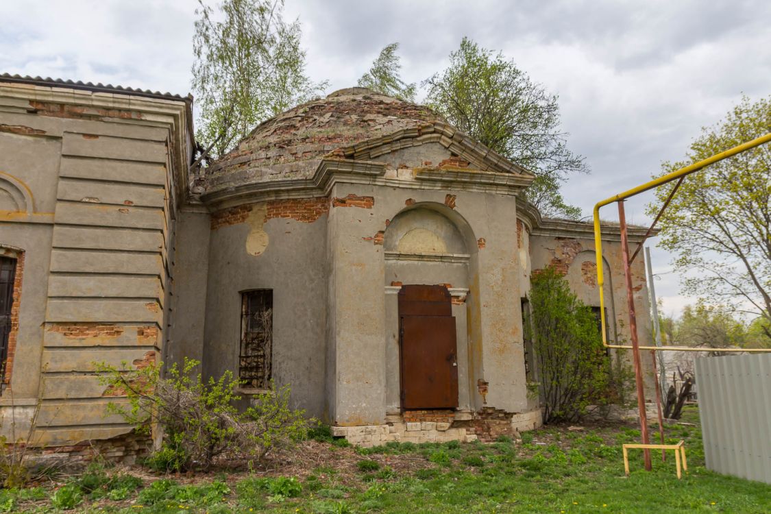 Кресты. Церковь Введения Пресвятой Богородицы во Храм. фасады, Южный фасад основного объема