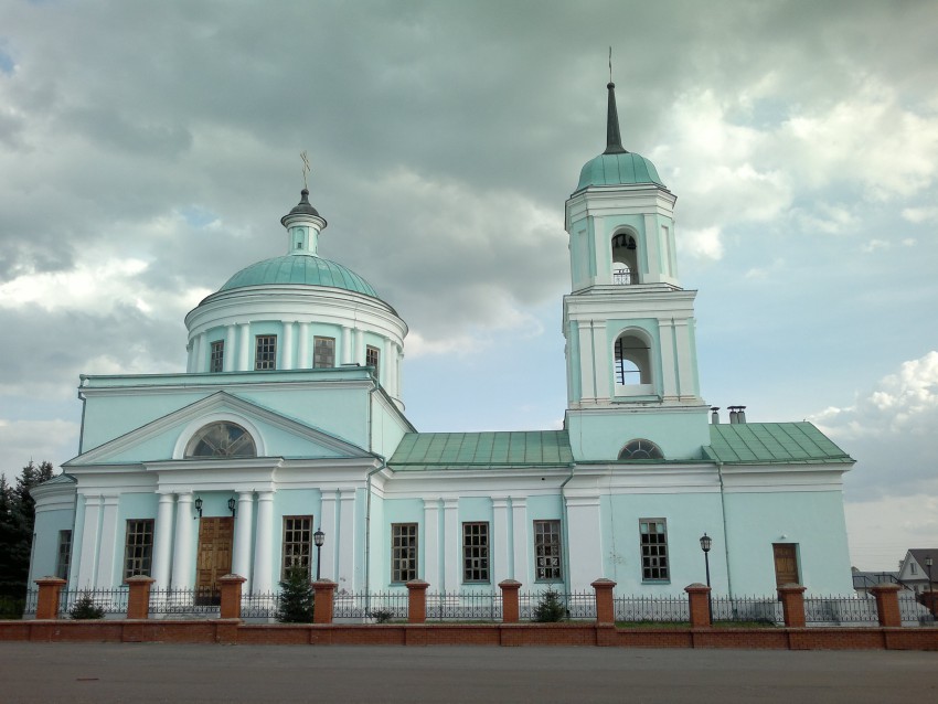 Никольское (Русское Никольское). Церковь Николая Чудотворца. фасады