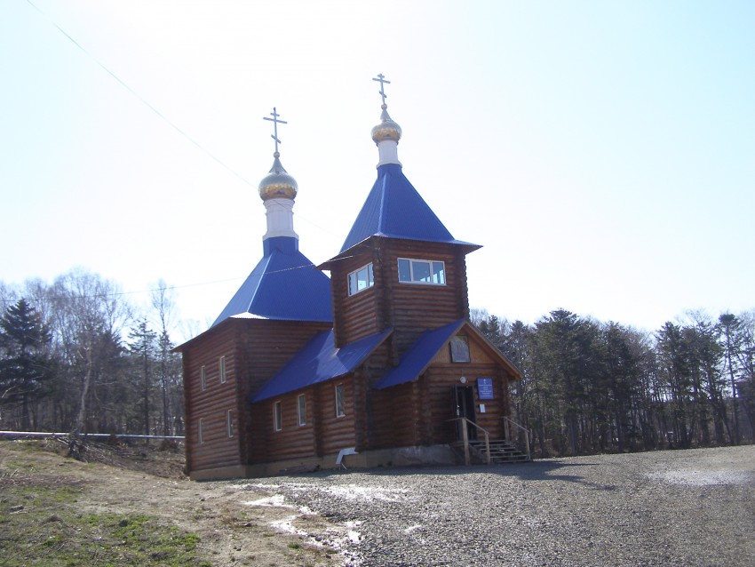 Долинск. Церковь Успения Пресвятой Богородицы. фасады