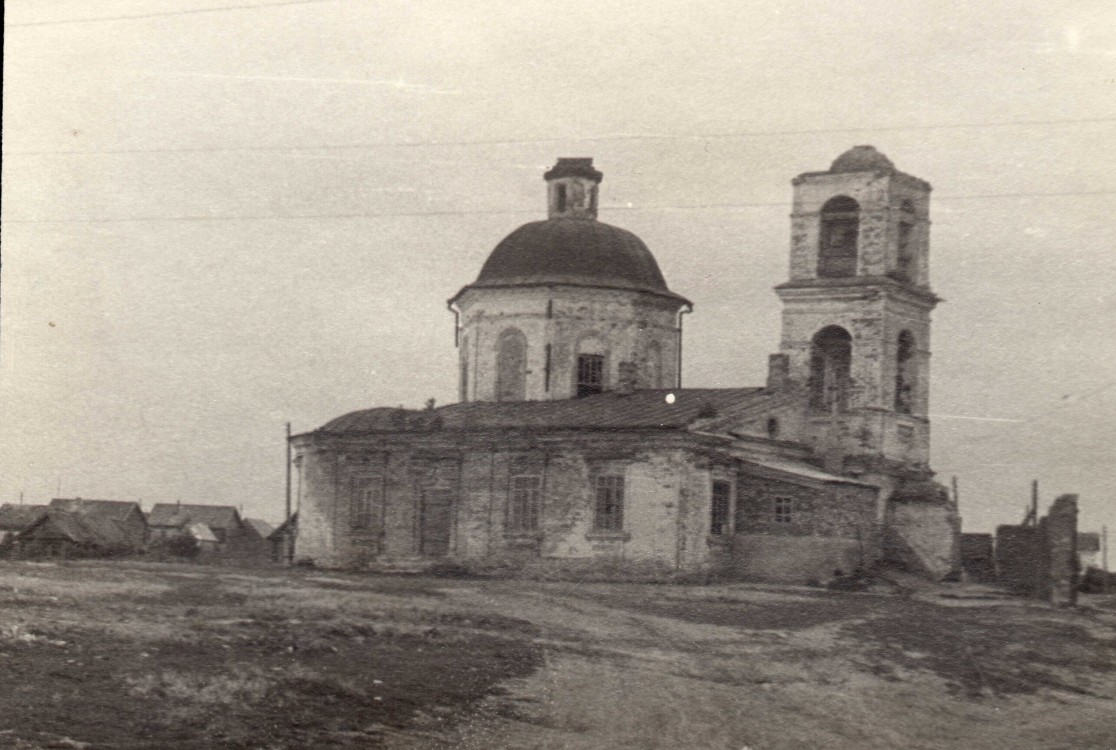 Тюбяк-Чекурча. Церковь Германа Казанского. архивная фотография, Фотография Ивана Кукарникова из архива С.И.Кукарникова.