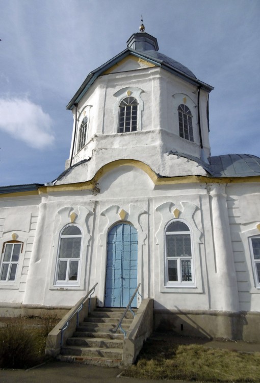 Церковь Покрова Пресвятой Богородицы, Тагашево (Тогашево) (Пестречинский район, Республика Татарстан). архитектурные детали, Южный фасад основного объема церкви