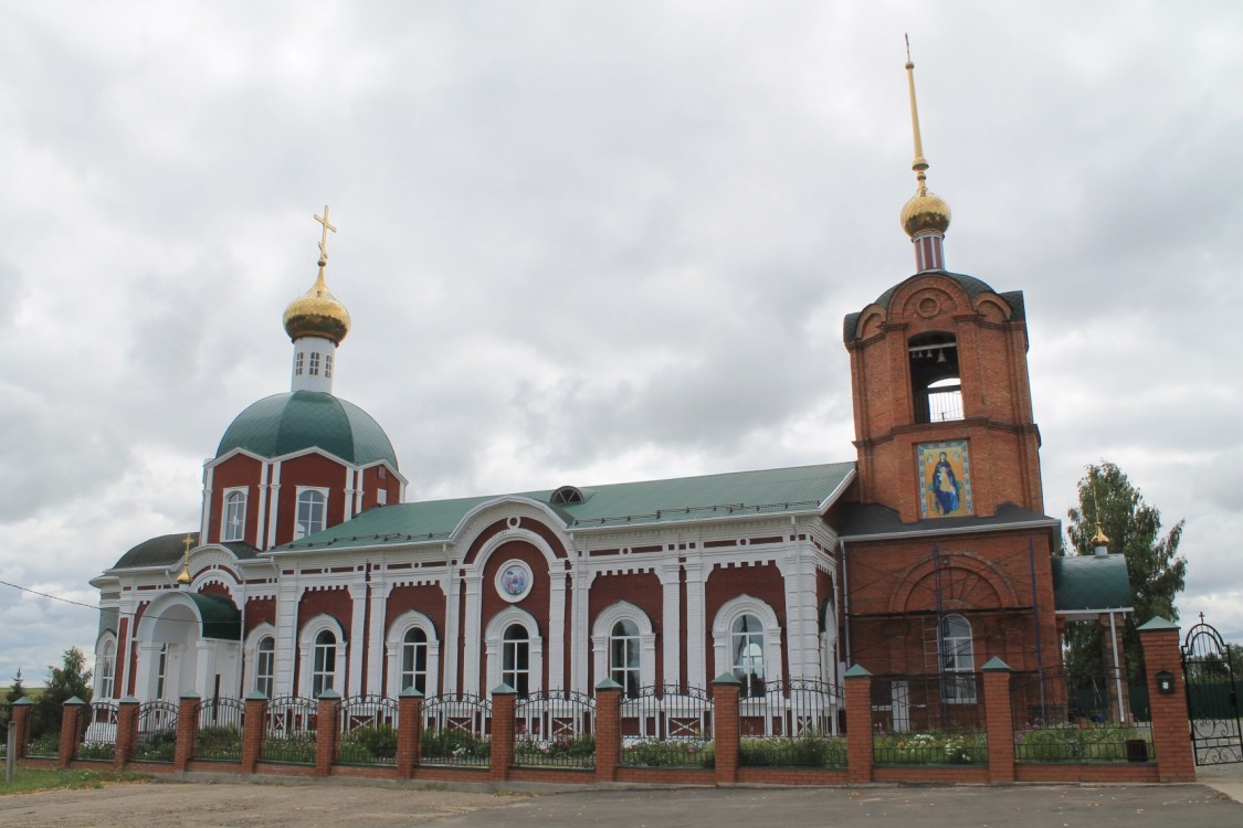 Церковь Троицы Живоначальной, Оринино (Моргаушский район, Республика Чувашия). фасады, Фасады