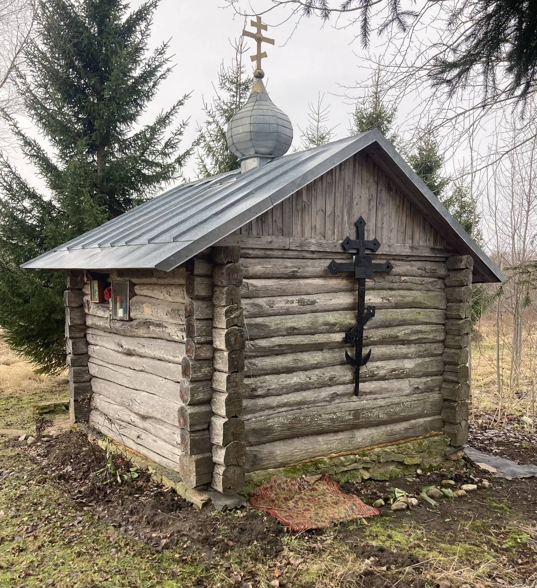 Вид с юго-востока, фасады. Часовня Ольги равноапостольной, Ольгино Поле (Псковский район, Псковская область)