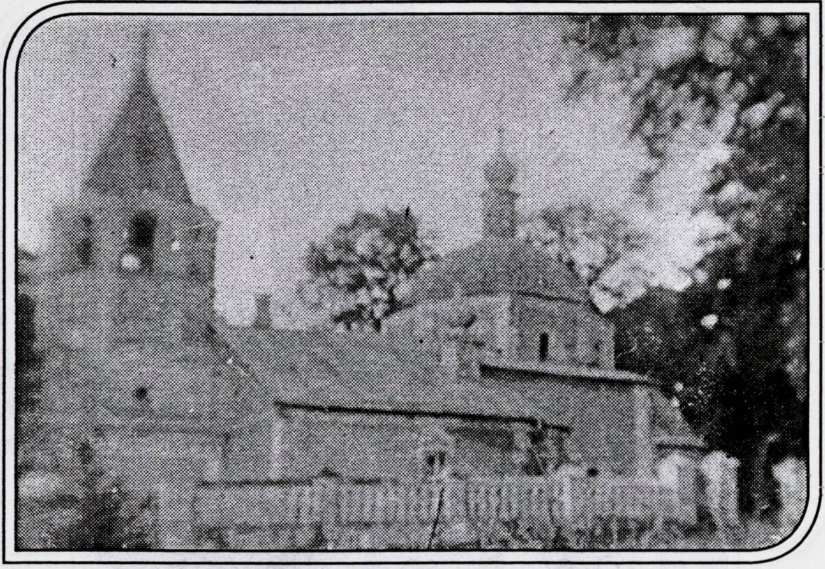 Церковь Николая Чудотворца в Ближней Борщевке, Калуга (Калуга, город, Калужская область). архивная фотография, Фото 1930-х годов. Из архива Валерии Константиновны Ватопедской (из книгиЛегостаев В.В. 