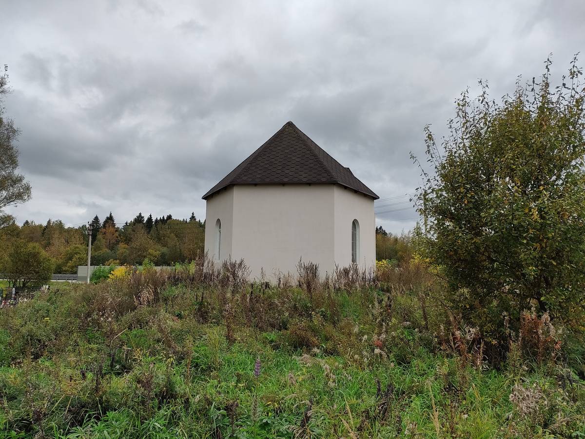 Неизвестная часовня, Хуторки (Истринский городской округ и ЗАТО Восход, Московская область). документальные фотографии