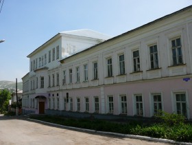 Вольск. Домовая церковь Михаила Архангела при бывшем Реальном училище