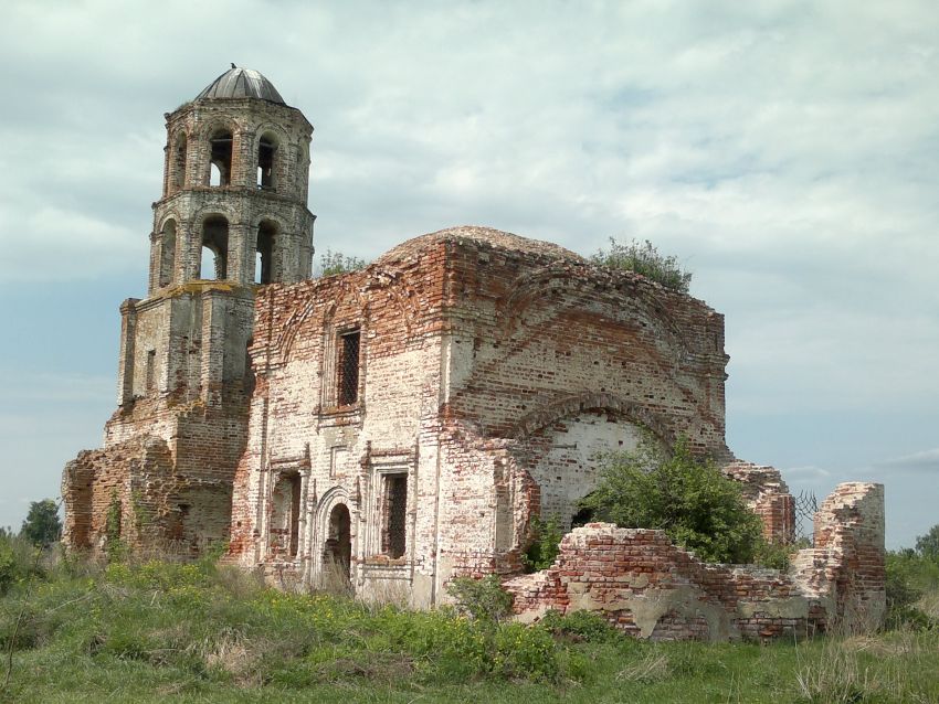 Церковь Казанской иконы Божией матери, Астраханка (Лаишевский район, Республика Татарстан). фасады, Общий вид с юго-западной стороны