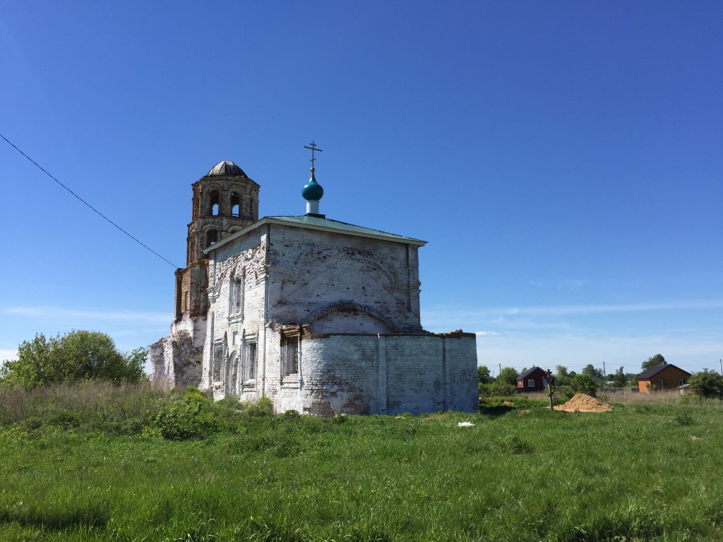 Церковь Казанской иконы Божией матери, Астраханка (Лаишевский район, Республика Татарстан). фасады, Вид на храм с юго-востока