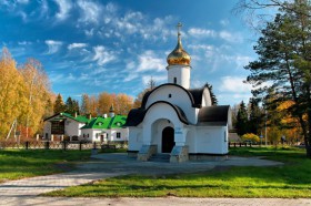 Елизарово. Спасо-Елеазаровский женский монастырь. Часовня Спаса Преображения