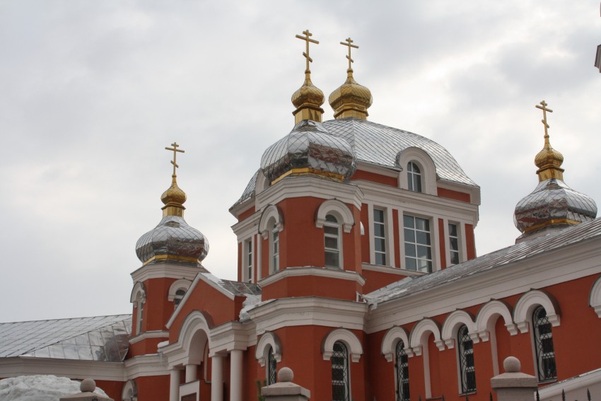 Приволжский район. Церковь Серафима Саровского. архитектурные детали