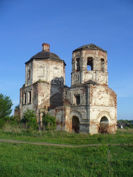 Церковь Смоленской иконы Божией Матери, Чирпы (Лаишевский район, Республика Татарстан). фасады
