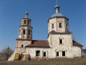 Соловцово. Церковь Смоленской иконы Божией Матери