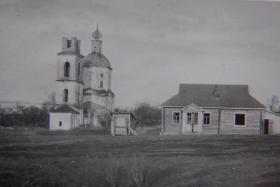 Любунь. Церковь Успения Пресвятой Богородицы
