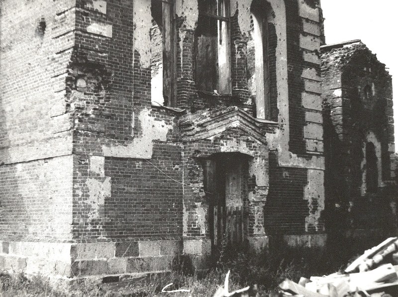 Церковь Михаила Архангела, Зембин (Борисовский район, Беларусь, Минская область). архивная фотография, Храм после съёмок фильма 