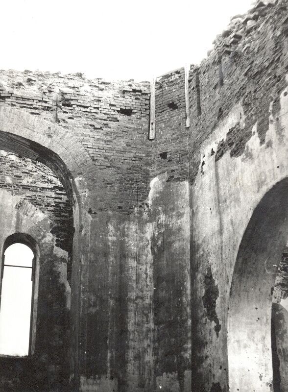 Церковь Михаила Архангела, Зембин (Борисовский район, Беларусь, Минская область). архивная фотография, Храм после съёмок фильма 
