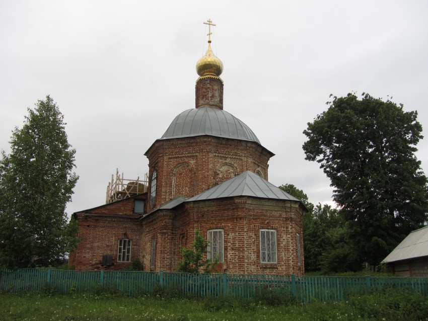 Церковь Богоявления Господня, Оточево (Моргаушский район, Республика Чувашия). общий вид в ландшафте