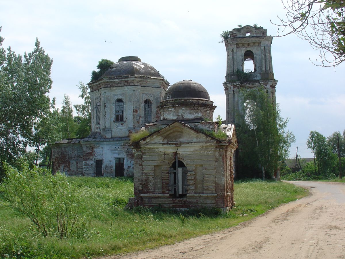 Церковь Троицы Живоначальной, Первитино (Лихославльский район, Тверская область). дополнительная информация