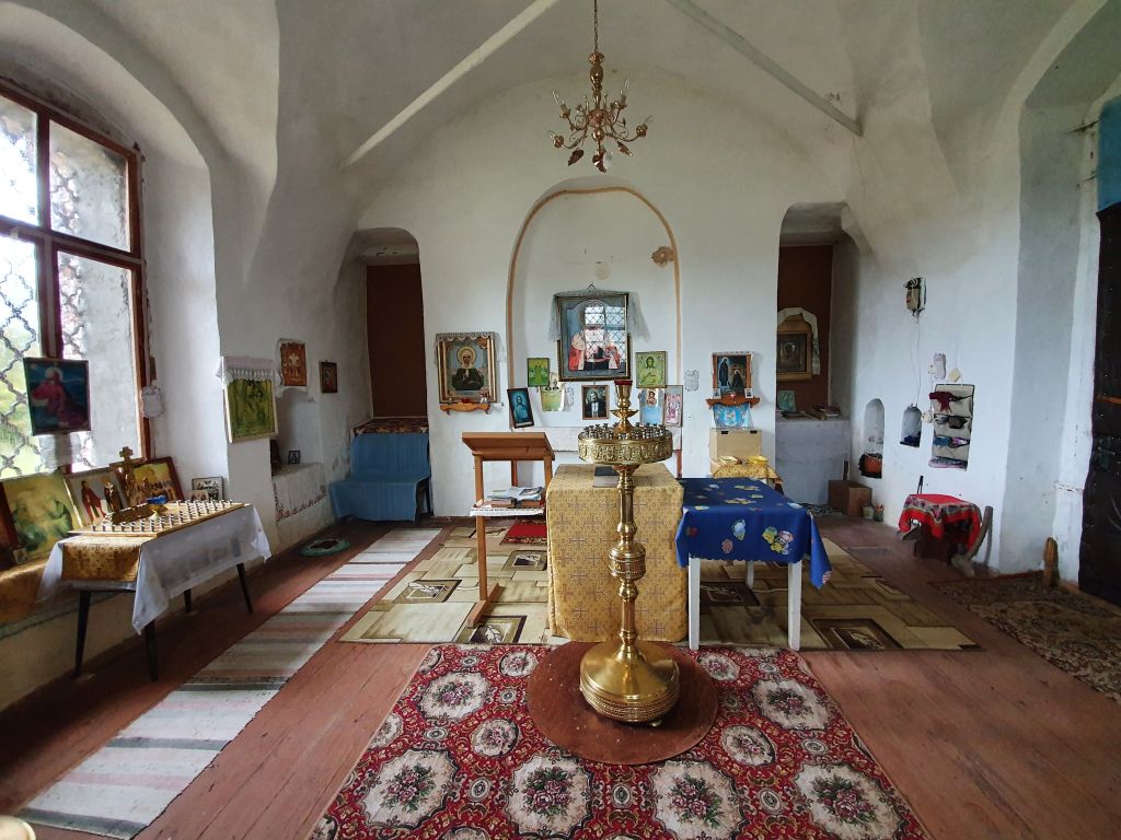 Церковь Происхождения Честных Древ, Чарозеро (Кирилловский район, Вологодская область). интерьер и убранство