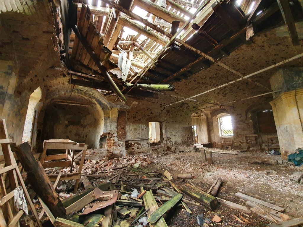 Церковь Происхождения Честных Древ, Чарозеро (Кирилловский район, Вологодская область). интерьер и убранство