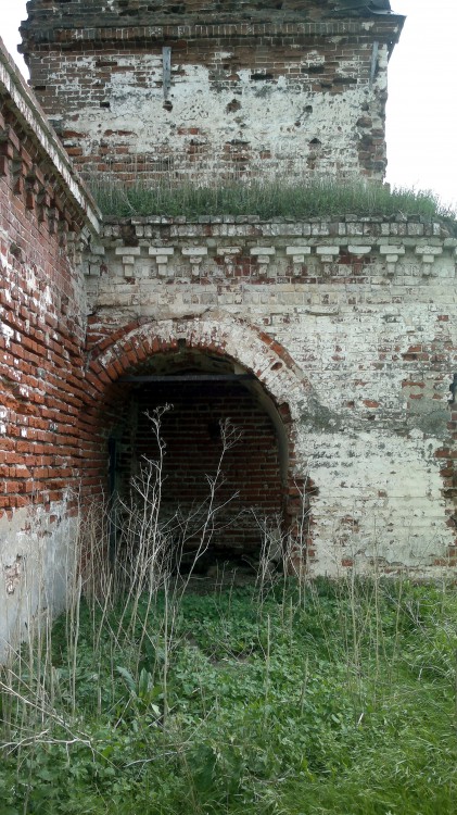 Церковь Преображения Господня, Русская Серда, урочище (Пестречинский район, Республика Татарстан). архитектурные детали