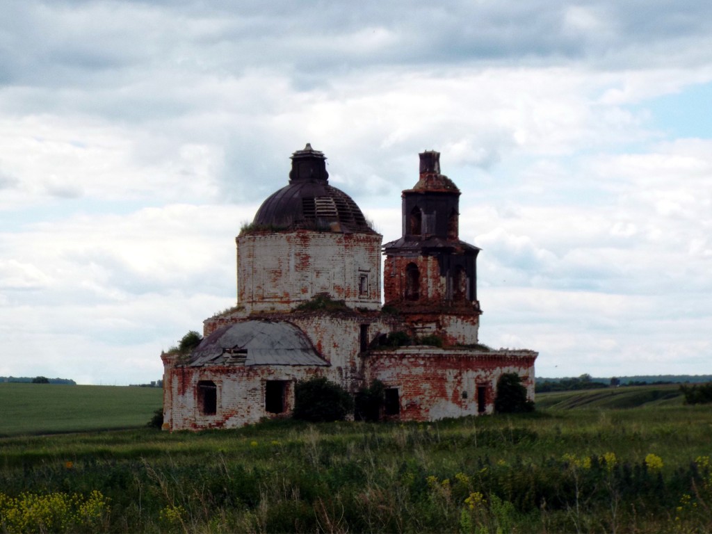 Церковь Преображения Господня, Русская Серда, урочище (Пестречинский район, Республика Татарстан). фасады