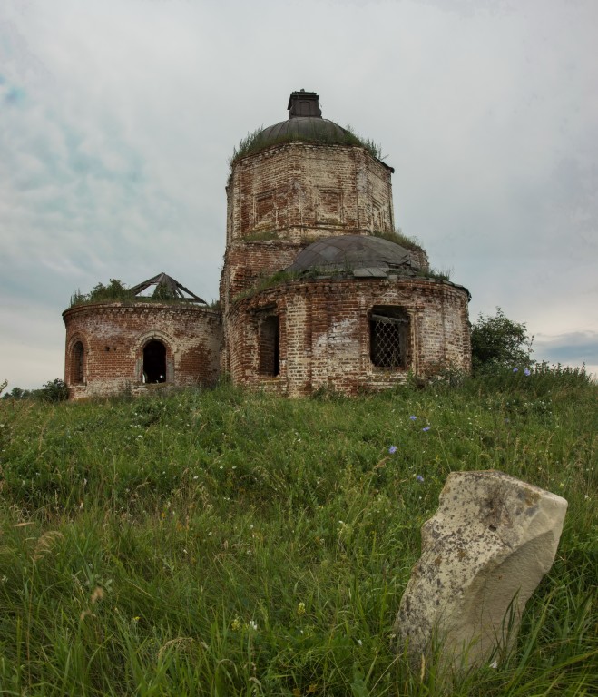 Церковь Преображения Господня, Русская Серда, урочище (Пестречинский район, Республика Татарстан). фасады