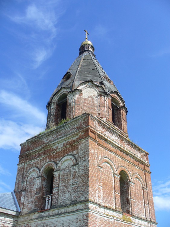 Церковь Благовещения Пресвятой Богородицы, Казыли (Русские Казыли) (Пестречинский район, Республика Татарстан). архитектурные детали, Колокольня
