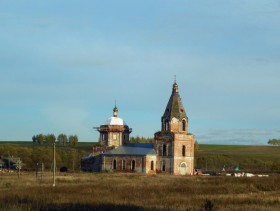 Казыли (Русские Казыли). Церковь Благовещения Пресвятой Богородицы