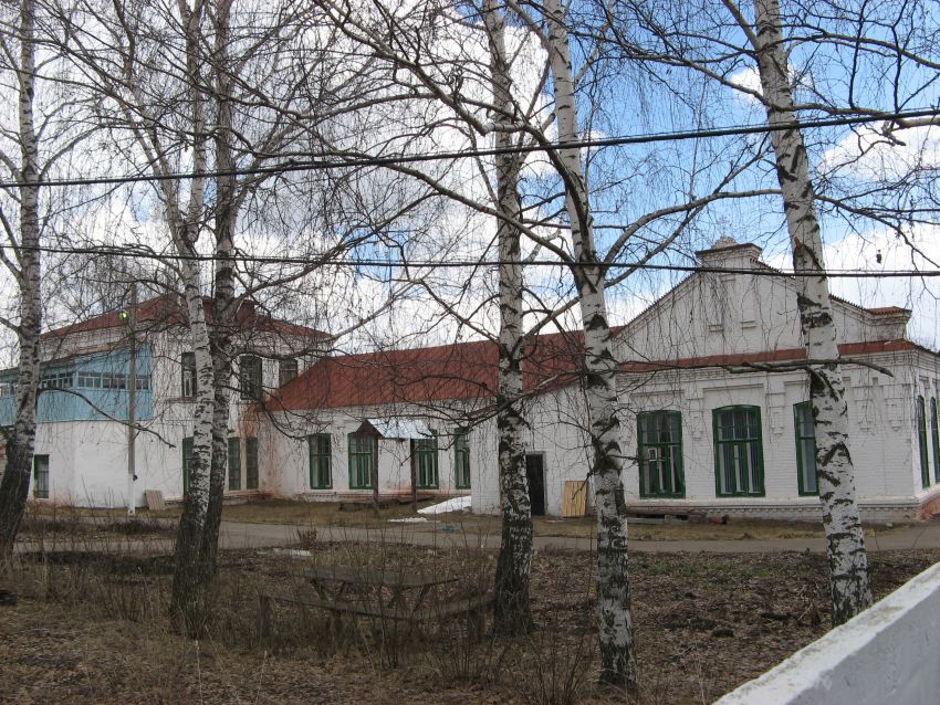Церковь Николая Чудотворца (новая), Пестрецы (Пестречинский район, Республика Татарстан). общий вид в ландшафте