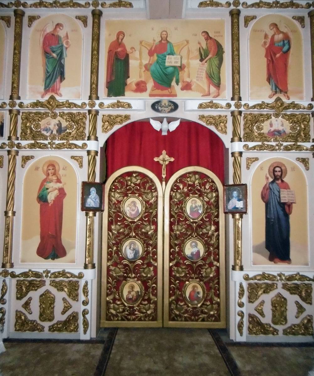 Царские врата главного иконостаса, интерьер и убранство. Церковь Николая Чудотворца (новая), Пестрецы (Пестречинский район, Республика Татарстан)