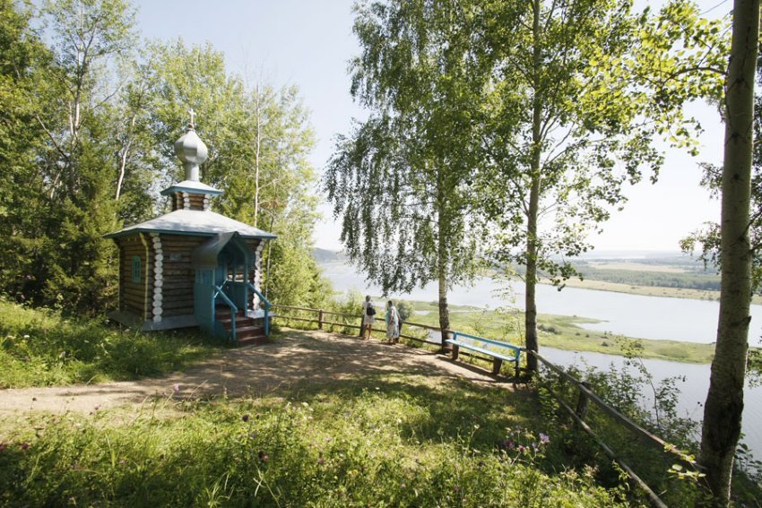 Часовня Трифона Вятского, Успенка (Чусовой, город, Пермский край). общий вид в ландшафте, Часовня преподобного Трифона Вятского