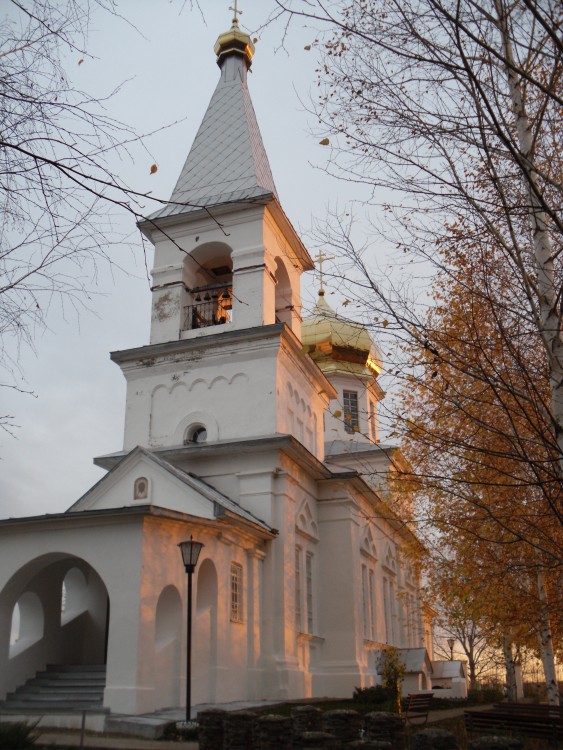 Красная Горка (Верхнечусовские городки). Верхнечусовская Богородице-Казанская Трифонова женская пустынь. Церковь Всех Святых. фасады