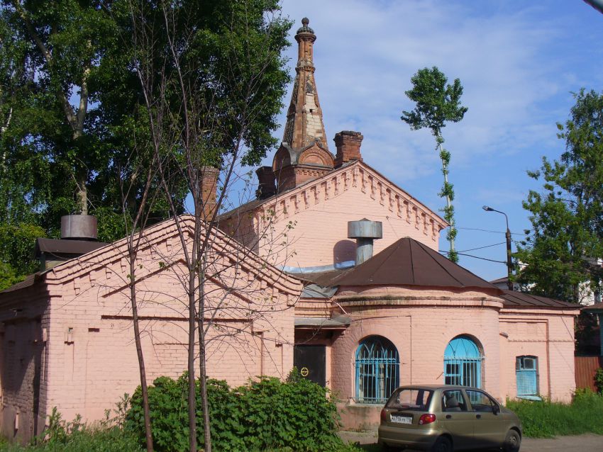 Кировский район. Церковь Пантелеимона Целителя при Городской клинической больнице №2. фасады