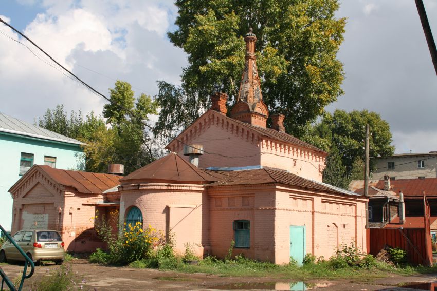 Кировский район. Церковь Пантелеимона Целителя при Городской клинической больнице №2. фасады